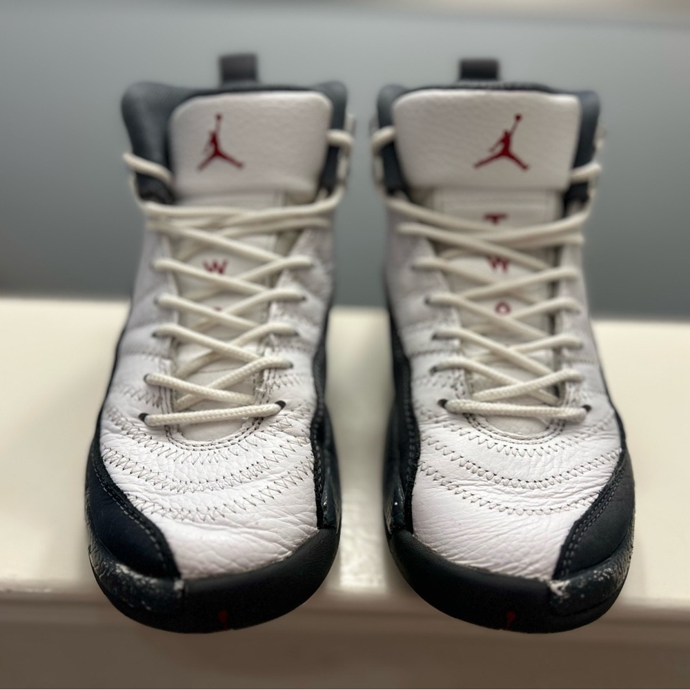 Jordan 12 Retro Flint Gray Youth Size 4.5Y. Good Condition.